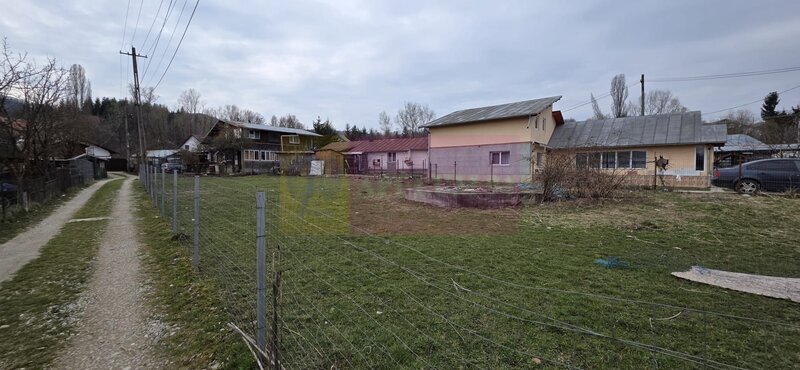 Teren intravilan 617 mp de vanzare in Breaza